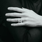 Maria wave ring