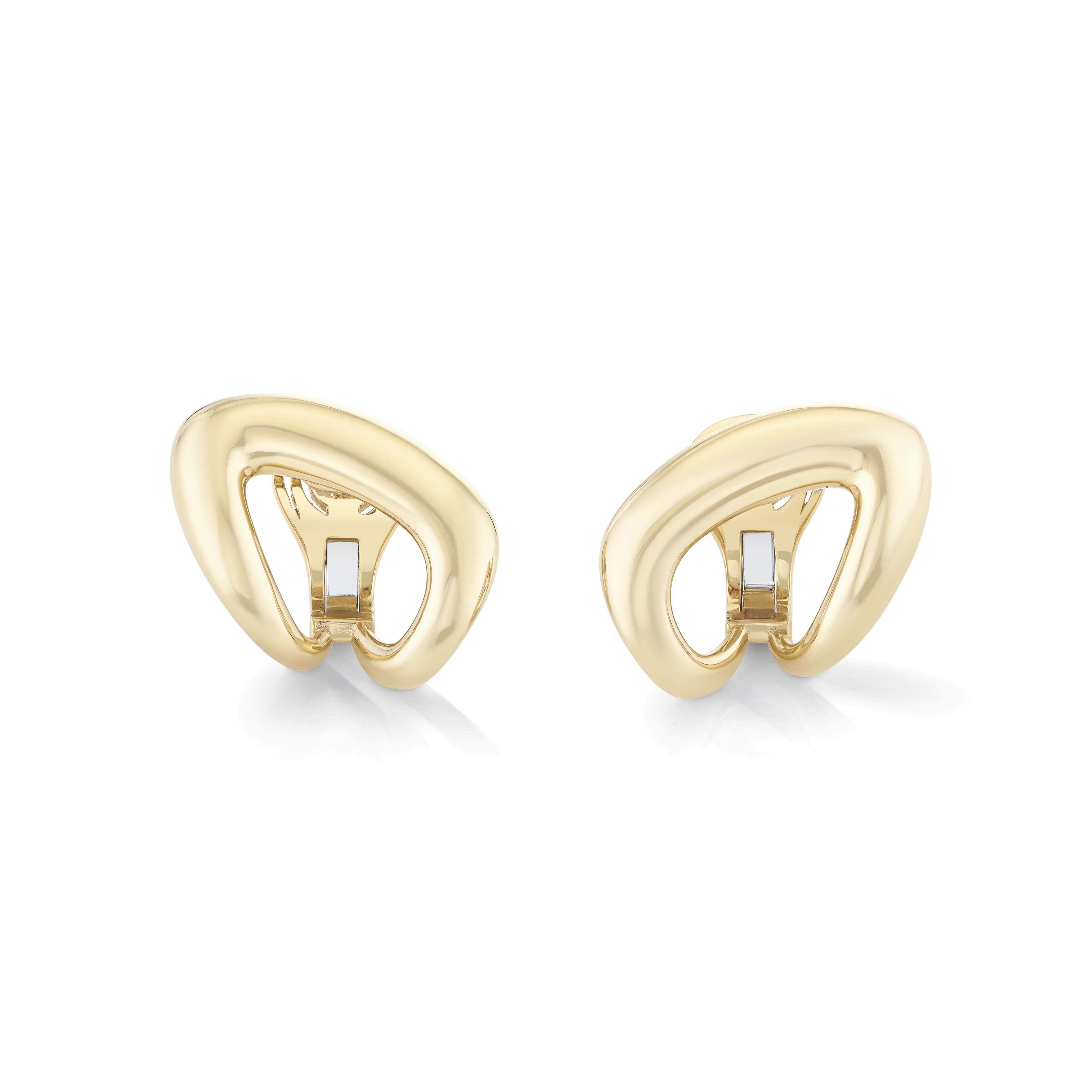 Maria Curved Gold Earrings