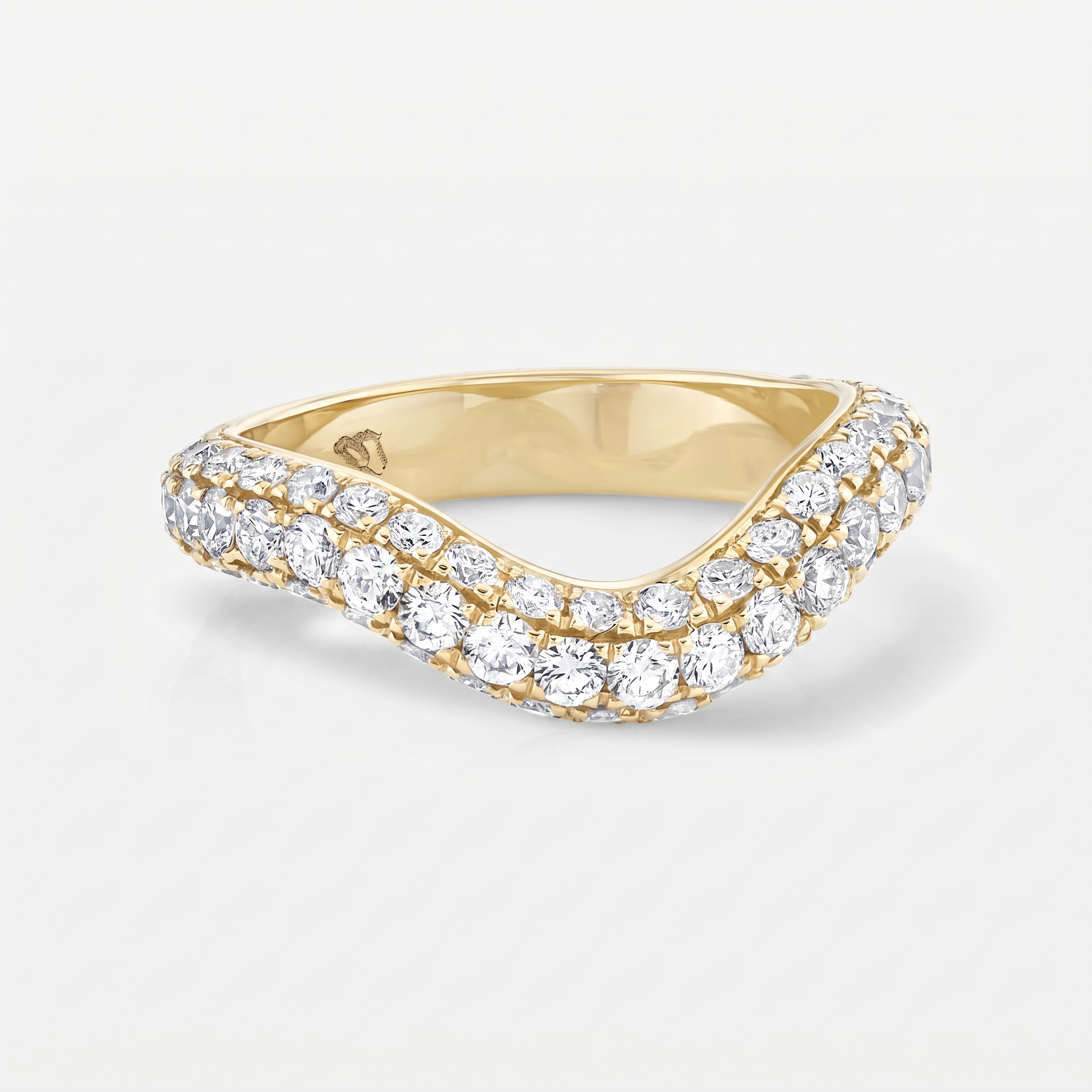 Wave shaped ring with pave set diamonds