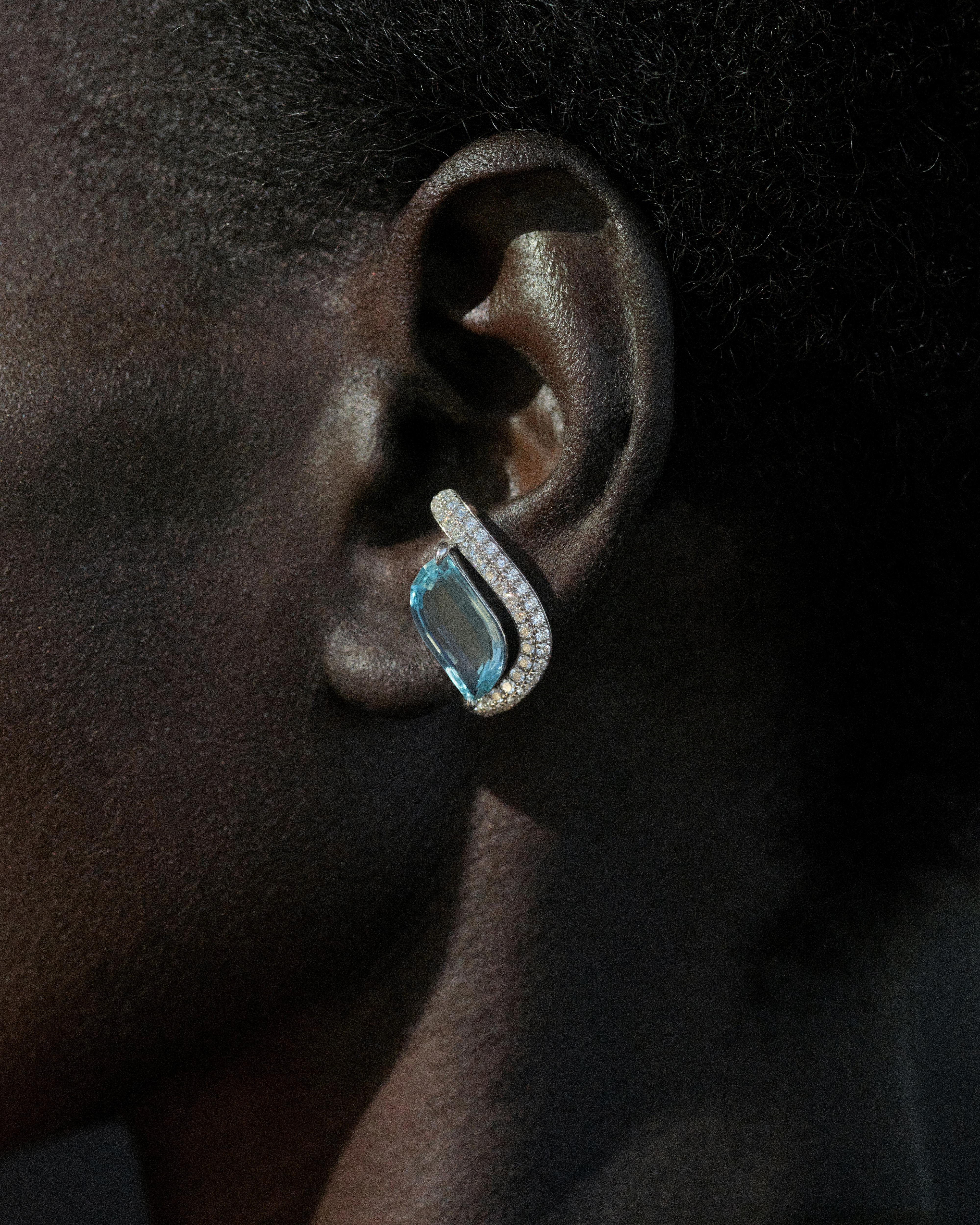 One of a kind wave diamond earring set in gold designed by isabel Delgado