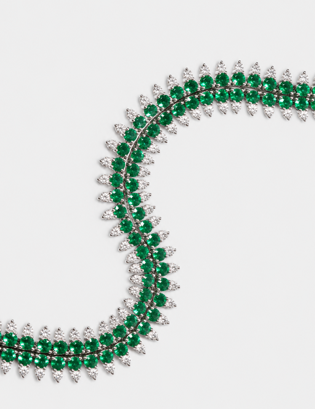 emerald and diamond necklace